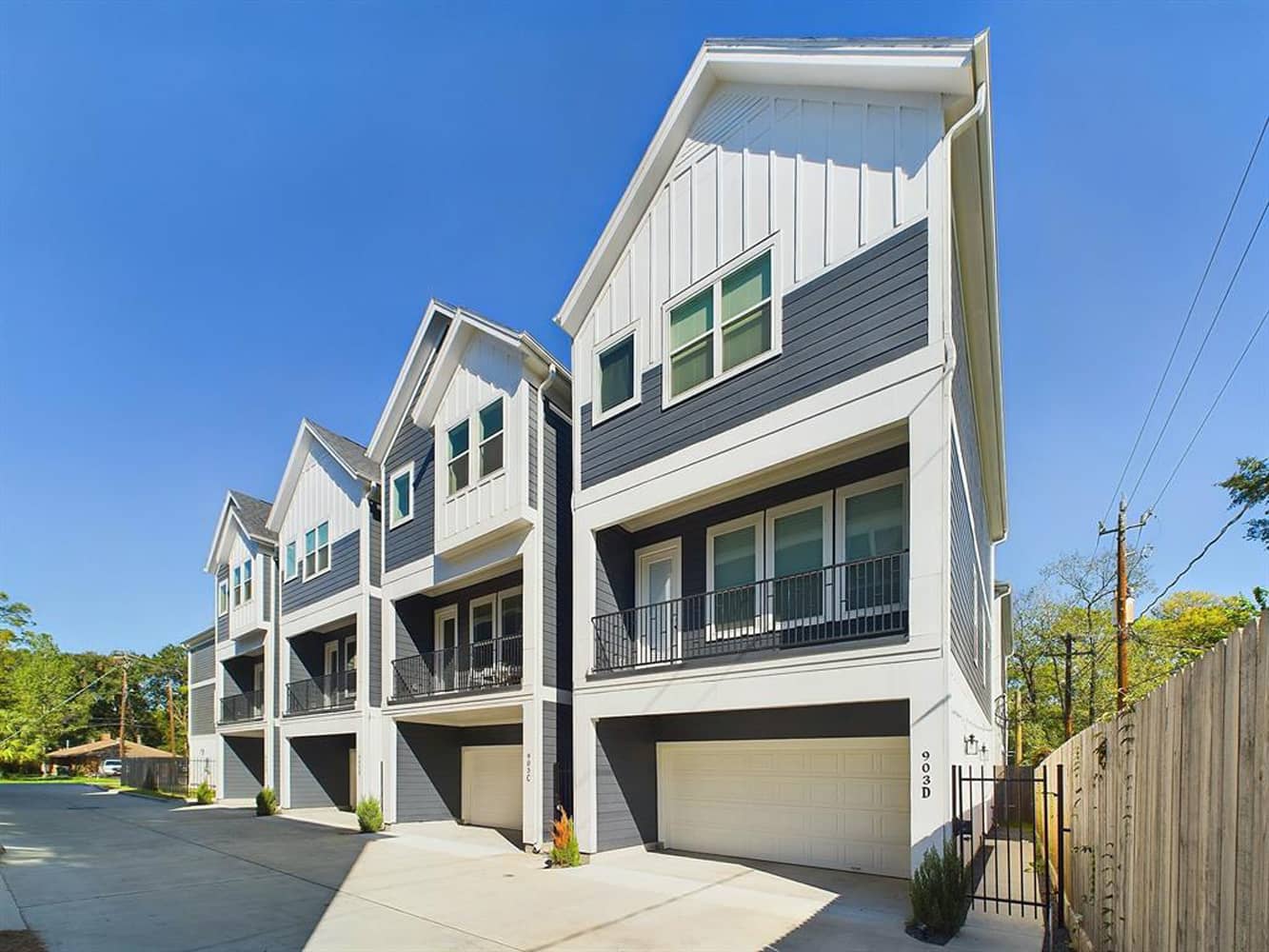 N Oaks At Lehman